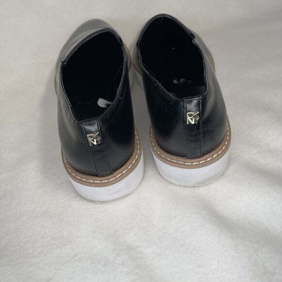 DKNY shoes slip on sneakers women 9M Pointed Toe- EUC - Picture 6 of 7